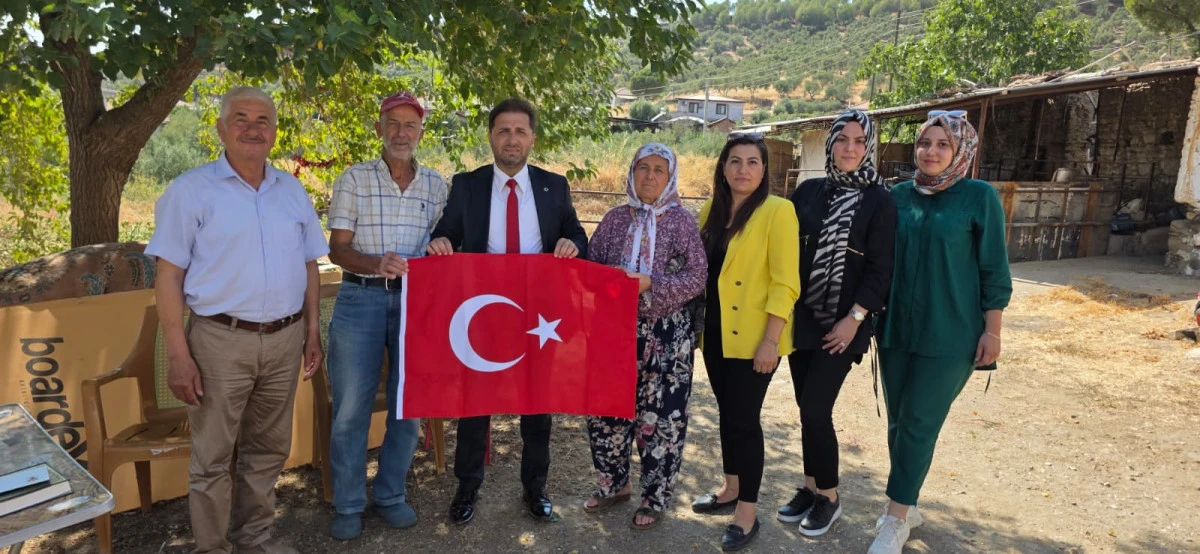 AK Parti Tire İlçe Başkanı'ndan Şehit Ailesine Anlamlı Ziyaret