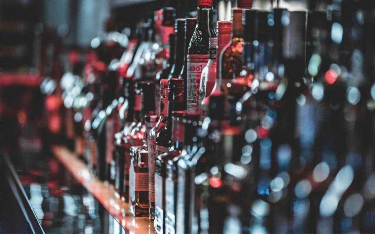 ALKOL SATIŞINA VE MARKALARINA YENİ D&Uuml;ZENLEME GELİYOR