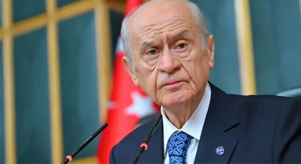 Bah&ccedil;eli'den Eylemdeki &Ouml;ğretmenlere Destek