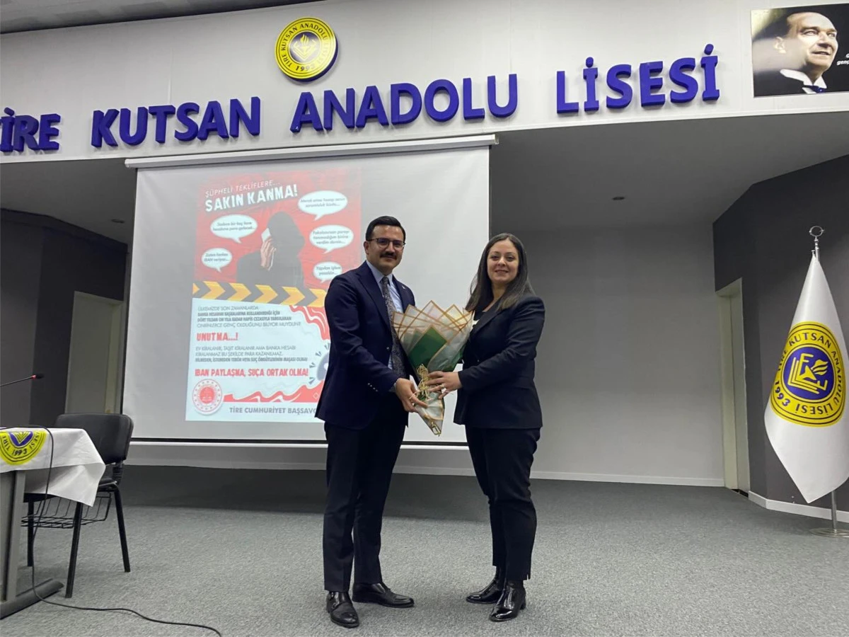 Başsavcı Burak Mola, &Ouml;ğrencilerle Kariyer G&uuml;nleri&rsquo;nde Buluştu