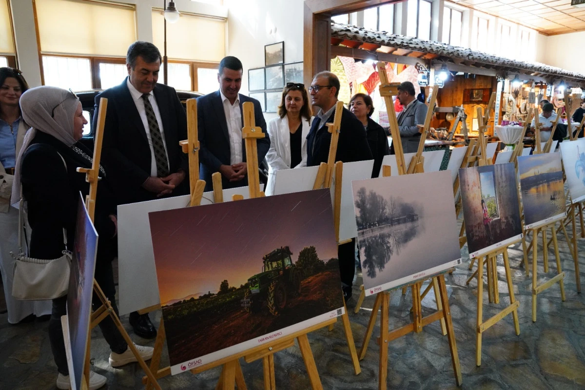 &ldquo;Bizden Kareler&rdquo; Fotoğraf Sergisi Tire Kent M&uuml;zesi&rsquo;nde A&ccedil;ıldı