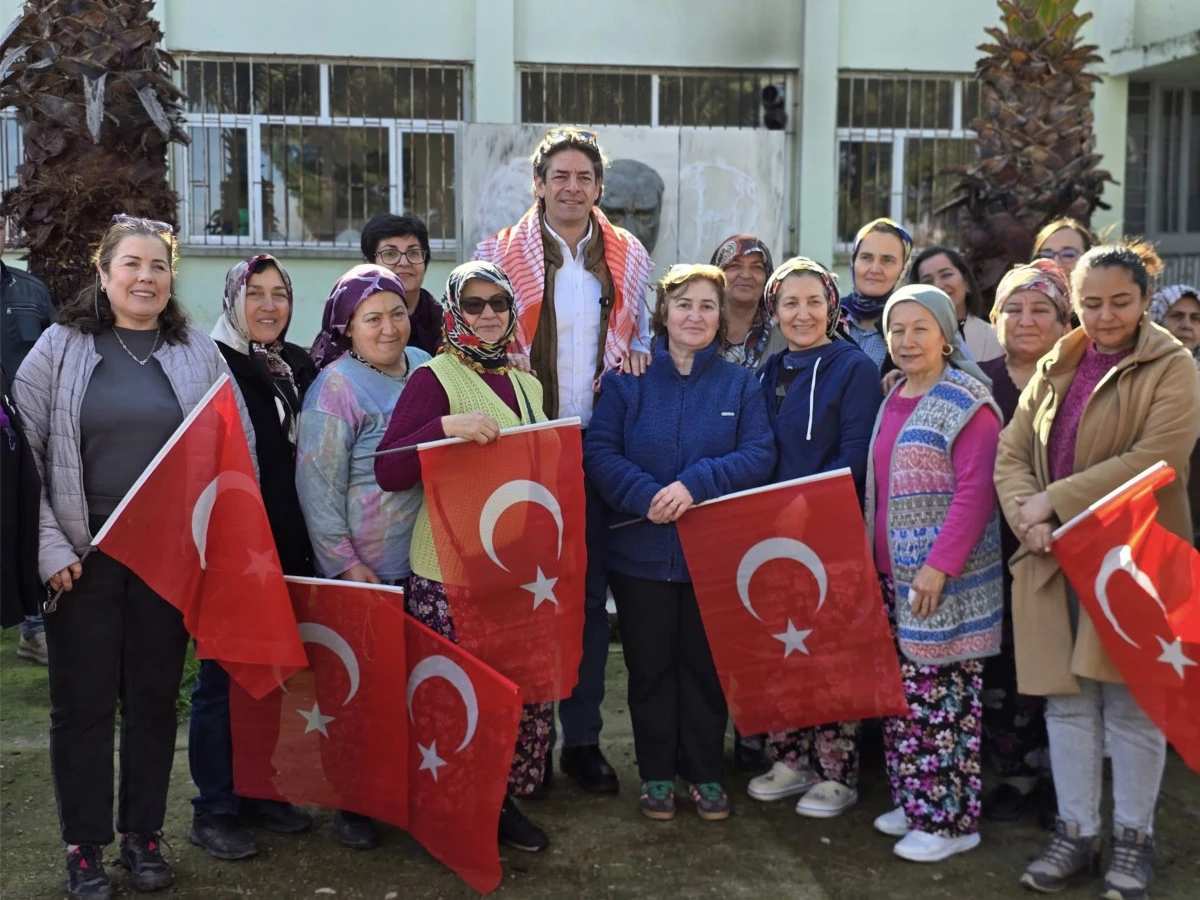 Sencer Solakoğlu&rsquo;ndan Tire&rsquo;de &Uuml;retici Kadınlara Destek Ziyareti