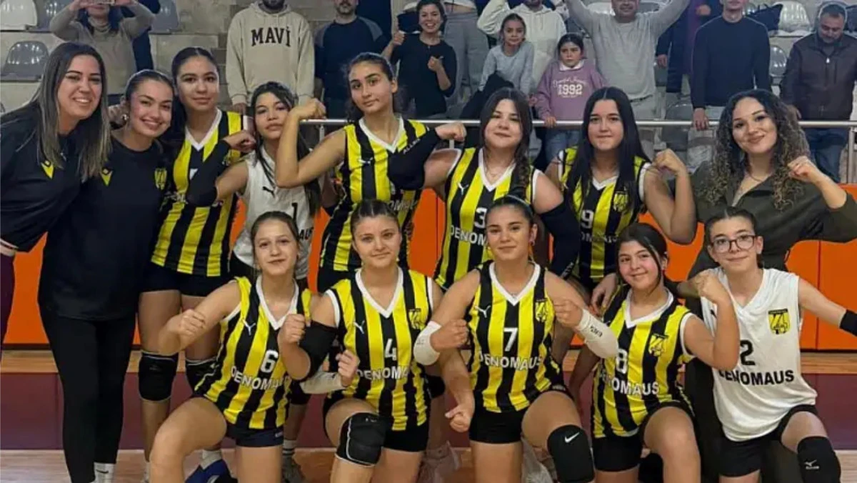 TİRE 4 EYL&Uuml;L KIZLARI LİGDE GURUR YAŞATIYOR