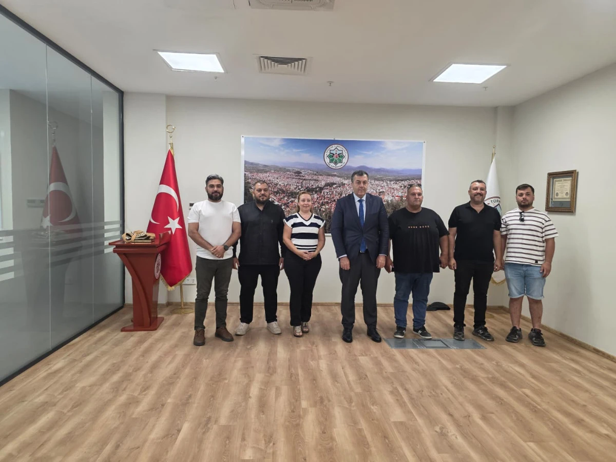 Tire Basınından Kaymakam Mesut Yakuta&rsquo;ya Hayırlı Olsun Ziyareti