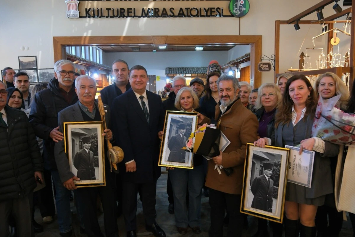 TİRE BELEDİYESİ K&Uuml;LT&Uuml;R MİRASIMIZI KORUMA KAPSAMINDA ZEYBEKLER ZAMANI SERGİSİNİ TİRE KENT M&Uuml;ZESİNDE ZİYARETE A&Ccedil;ILDI