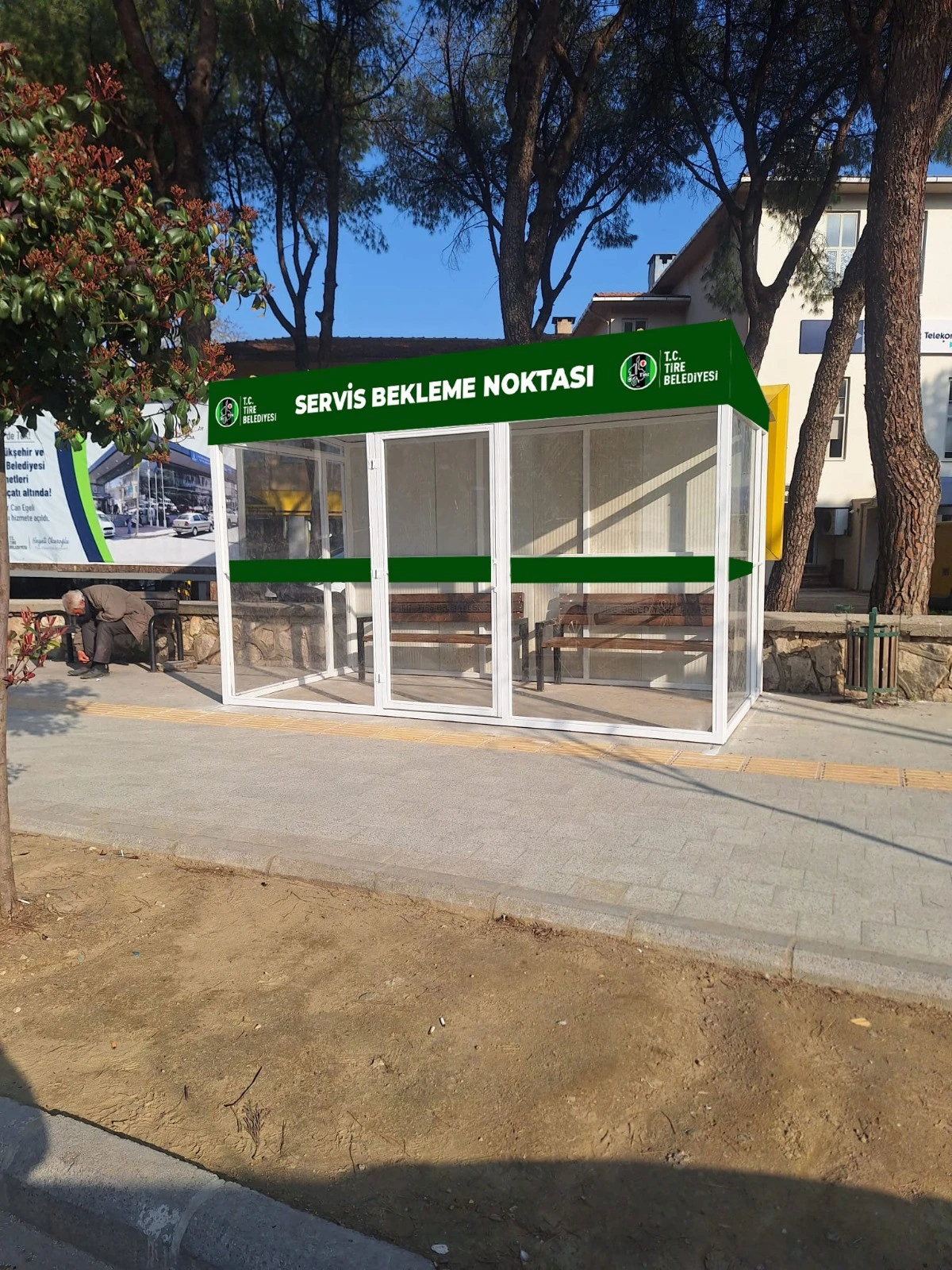 Tire Belediyesi'nden İş&ccedil;i Servisleri İ&ccedil;in &Ouml;zel Bekleme Noktaları