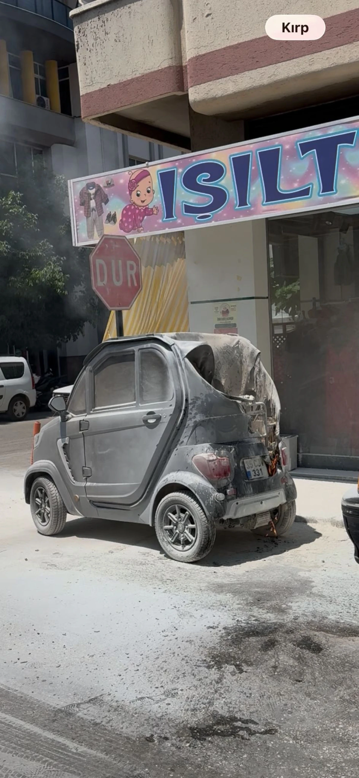 Tire'de Elektrikli Ara&ccedil; Yangını!